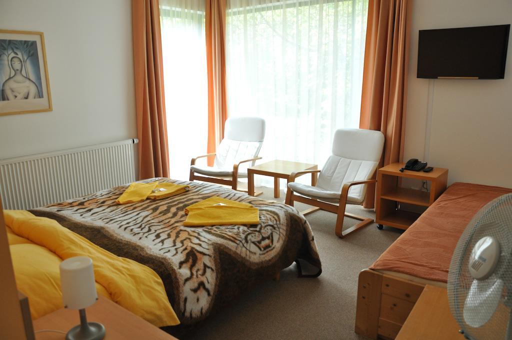 Lida Guest House Prague Room photo